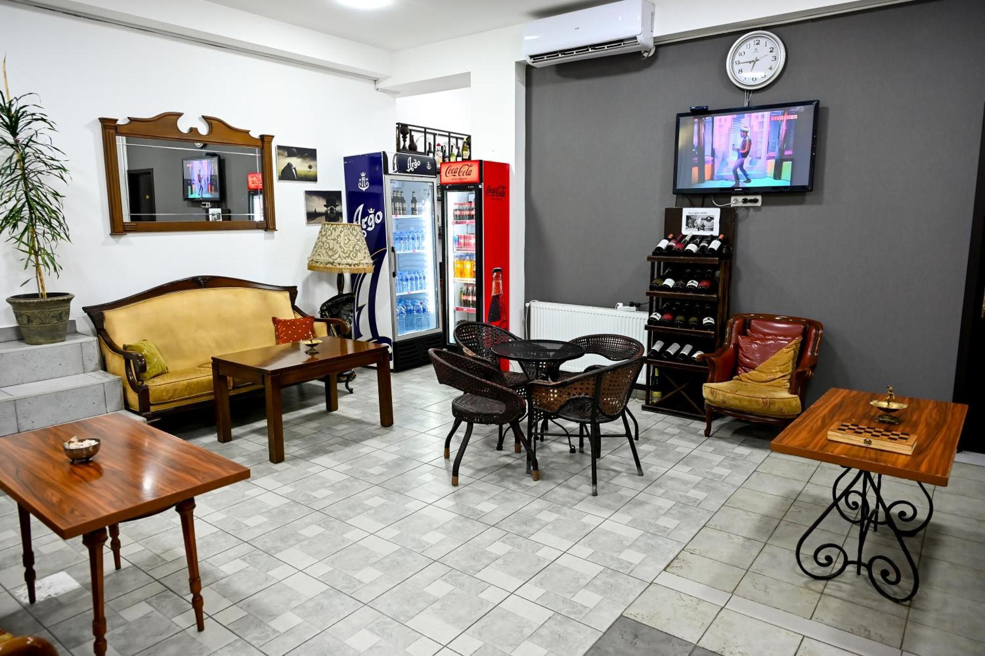 Starhostel Kutaisi Exteriér fotografie