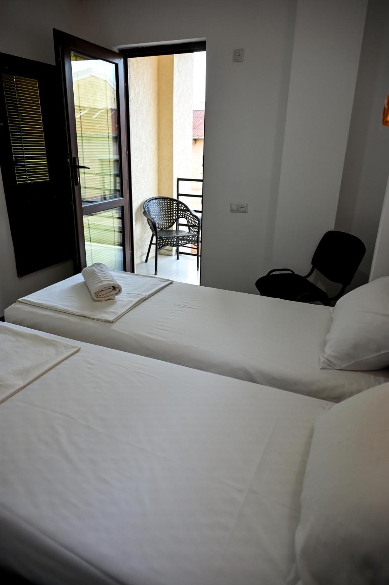 Starhostel Kutaisi Exteriér fotografie